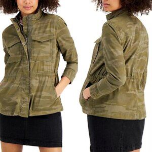 Style & CO Camo Utility Jacket/ Medium petite